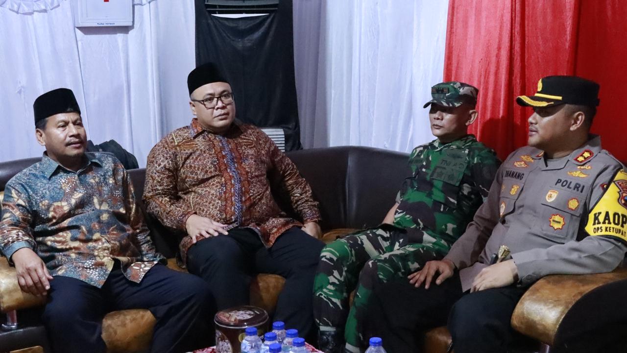 Polres Rembang Show Of Force Malam Takbiran, dan Cek Pos Pelayanan Bersama Forkopimda