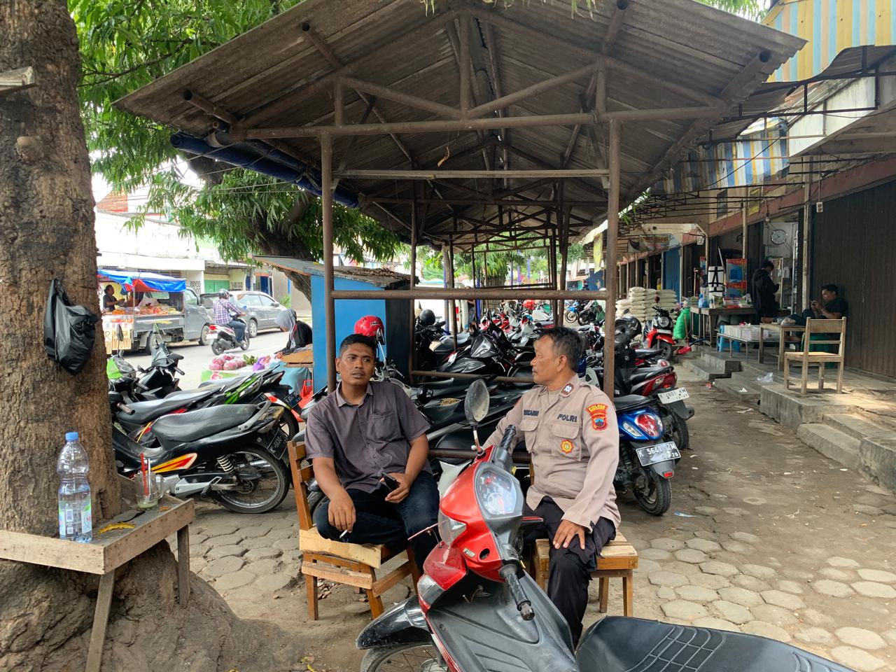 Binluh Di Pasar, Upaya Preemtif Cegah Premanisme Oleh Satgas Binmas Polres Rembang