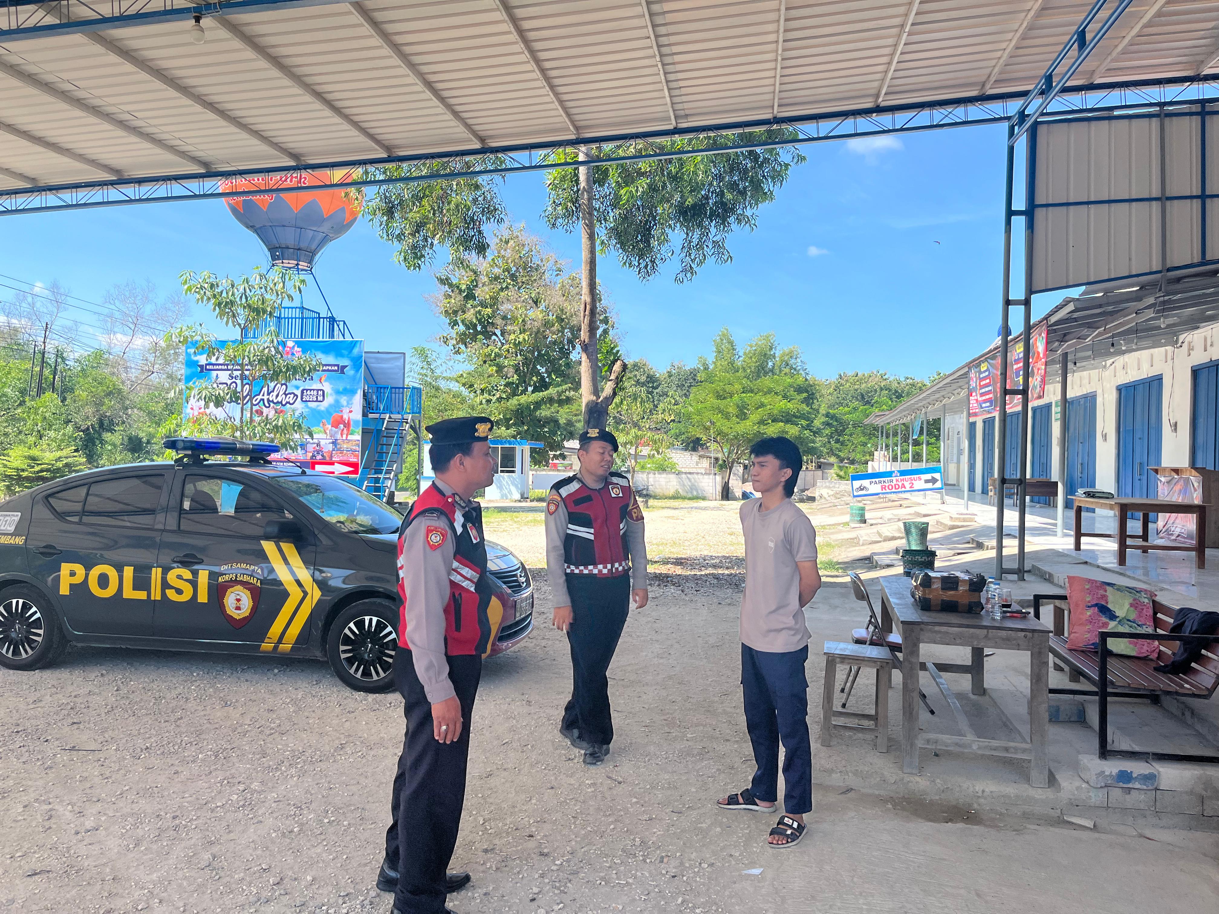 Polres Rembang Melalui Satgas Preventif Patroli Premanisme di Obyek Wisata Puri Berlian Park