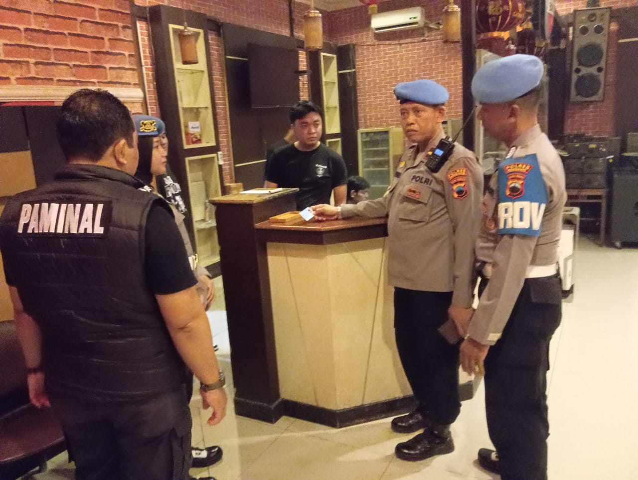 Cegah Pelanggaran Anggota, Si Propam Polres Rembang Gelar Gaktiblin Razia Ditempat Hiburan Malam