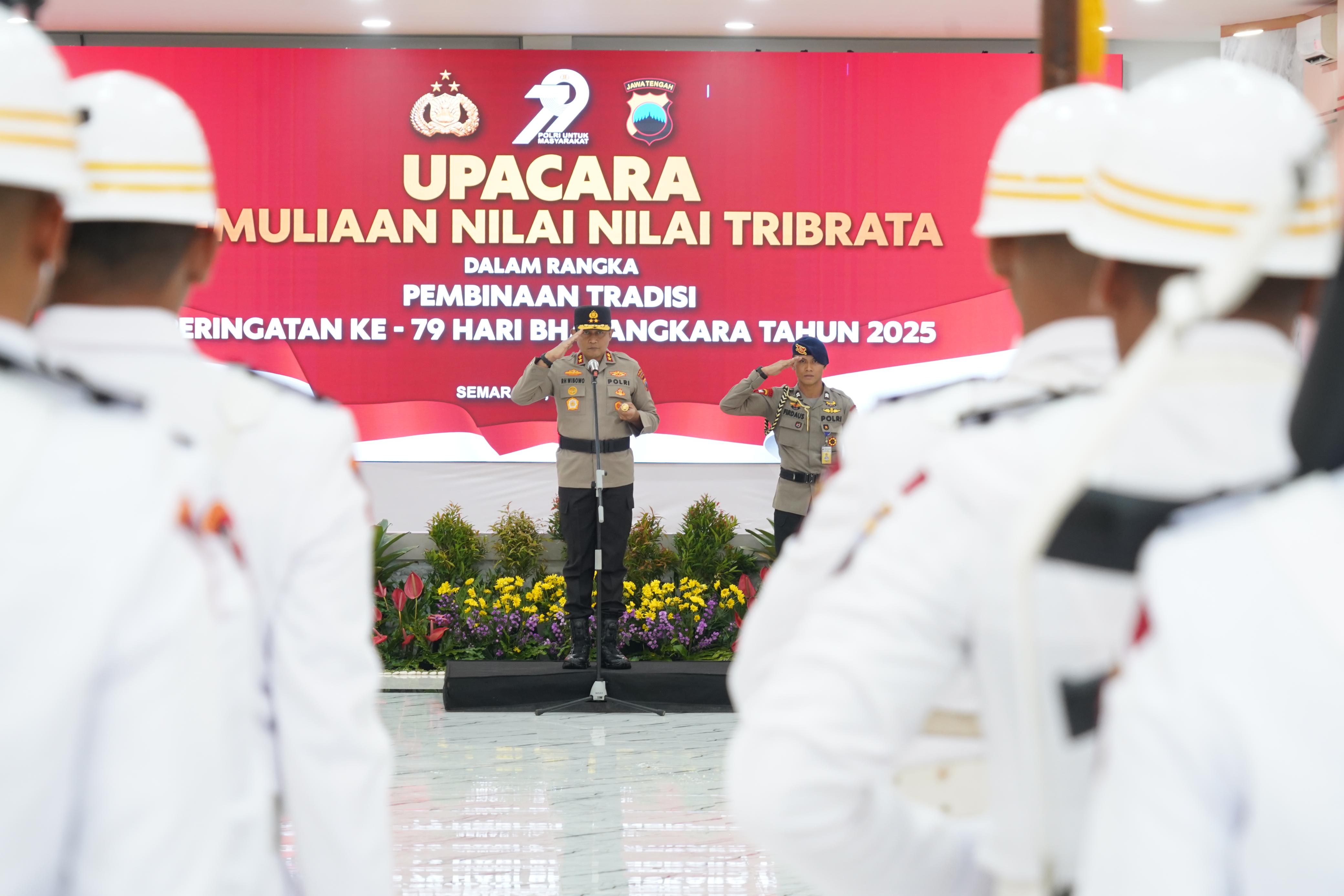 Polda Jateng Gelar Upacara Pencucian Pataka “Maneka Tunggal Dharma”, Maknai Semangat Pengabdian Jelang Hari Bhayangkara ke-79