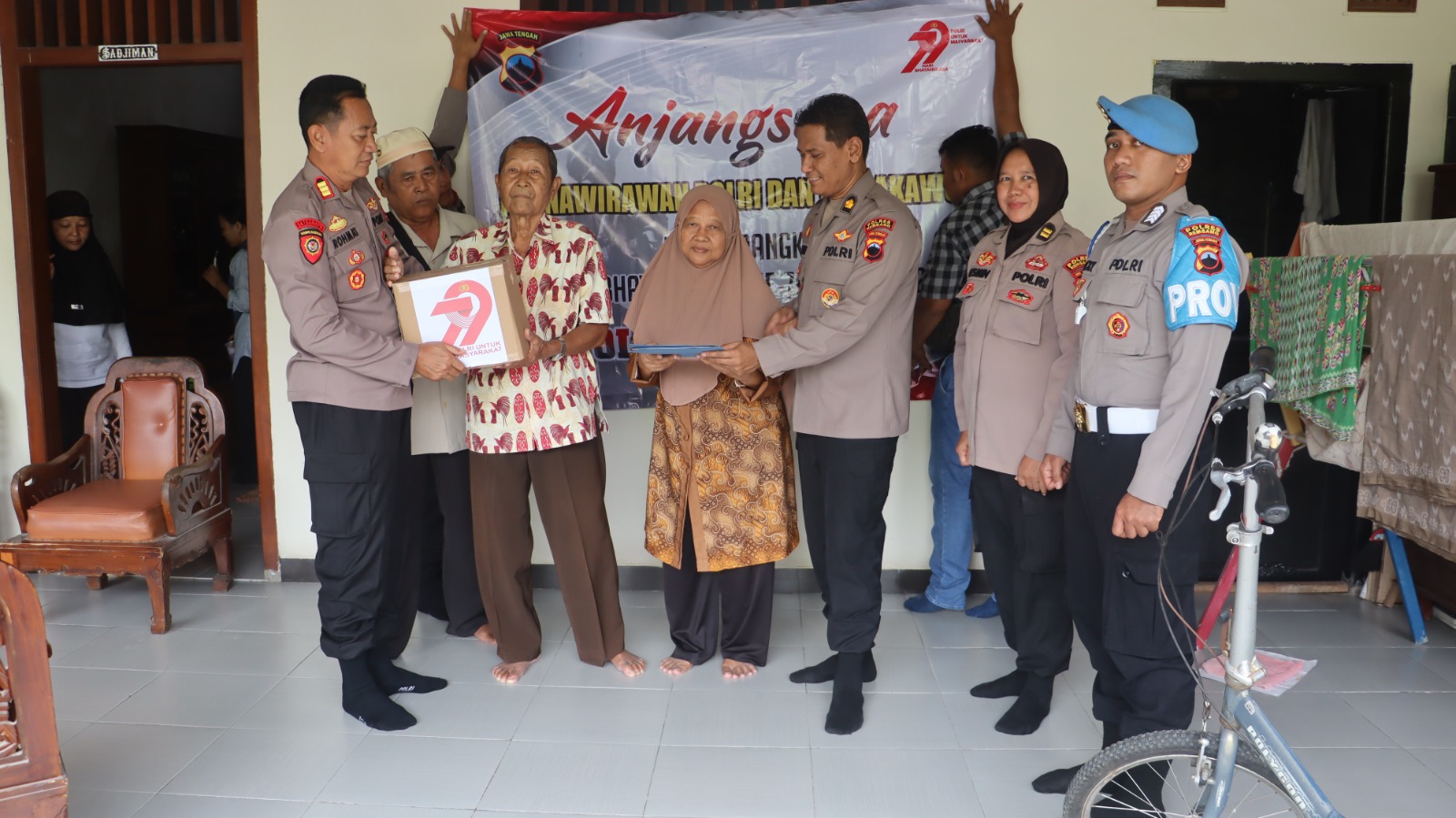 Jelang HUT Bhayangkara ke 79, Polres Rembang Anjangsana Ke Purnawirawan & Warakawuri Polri
