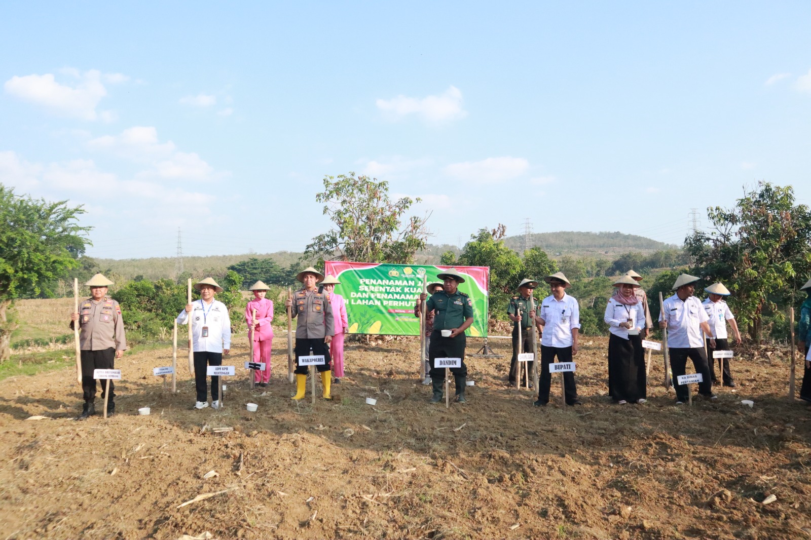 Polres Rembang Tanam Jagung 1 Juta Hektar Serentak Bersama Kapolri via Zoom