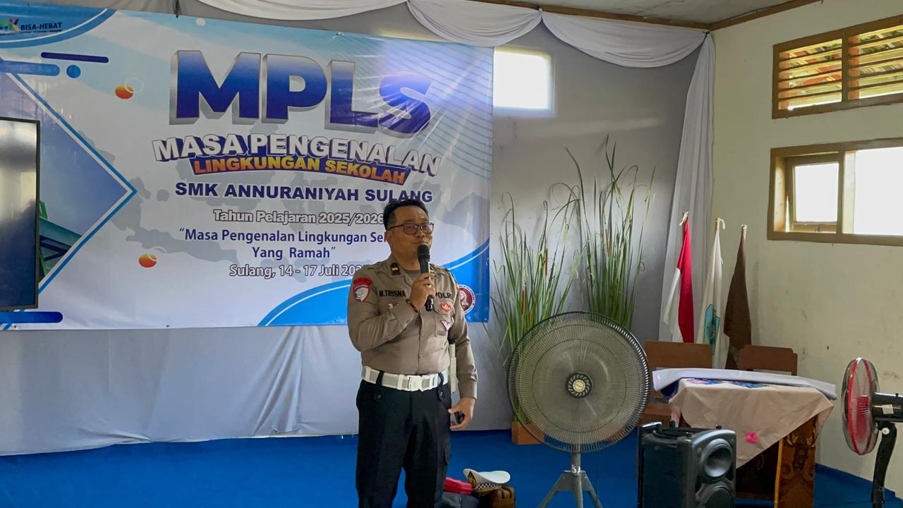 Satlantas Polres Rembang Gelar Sosialisasi Ops Patuh Candi 2025 dalam Kegiatan MPLS di SMK Annuraniyah Sulang